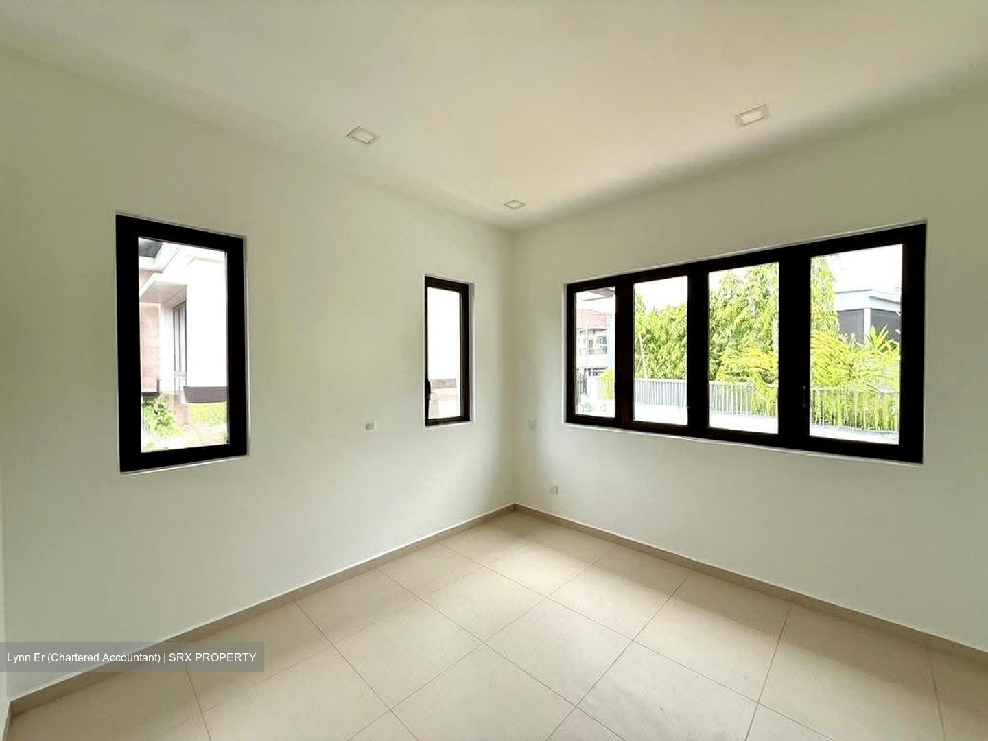 Dunearn Estate (D11), Semi-Detached #617599761